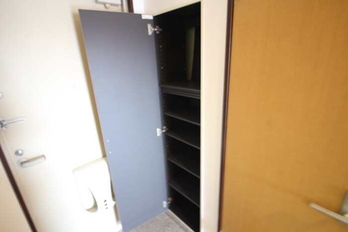 物件内観写真17　(靴箱)