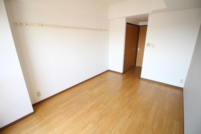 物件内観写真18　(居室)