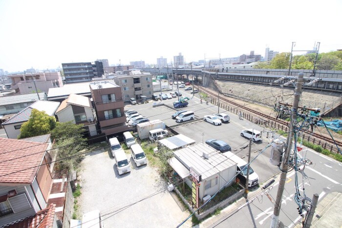 物件内観写真21　(室内からの展望)