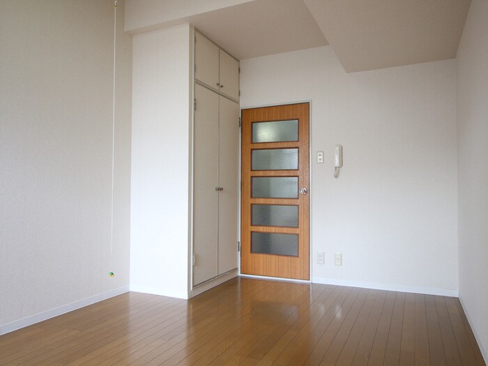 物件内観写真5　(居室)