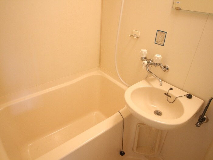 物件内観写真10　(バス／シャワールーム等)