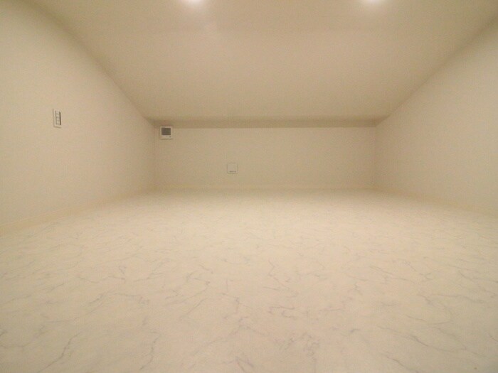 エクセル・フラッツ浅間の内観写真