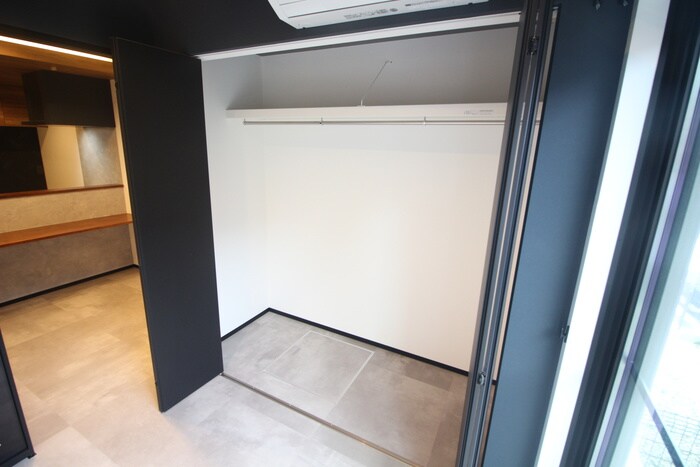 物件内観写真13　(収納)