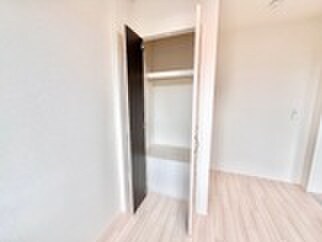 物件内観写真11　(収納)