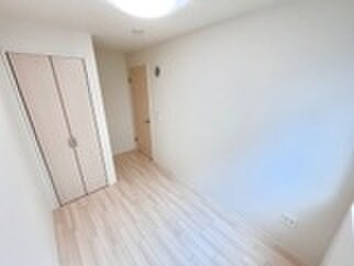 物件内観写真14　(居室)