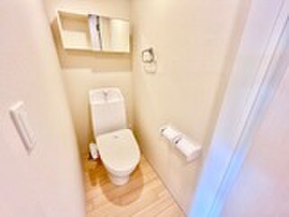 物件内観写真15　(トイレ)