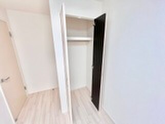 物件内観写真16　(収納)