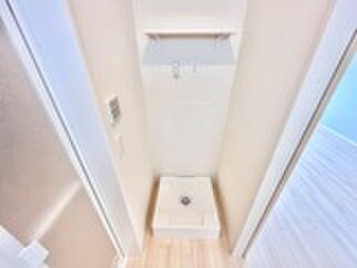 物件内観写真16　(室内からの展望)