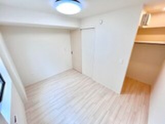 物件内観写真17　(居室)