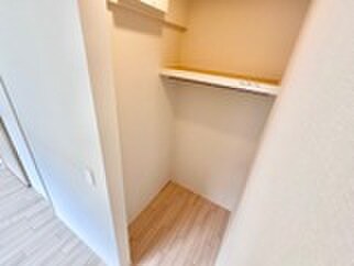 物件内観写真17　(収納)
