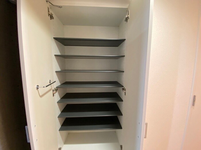 物件内観写真14　(靴箱)