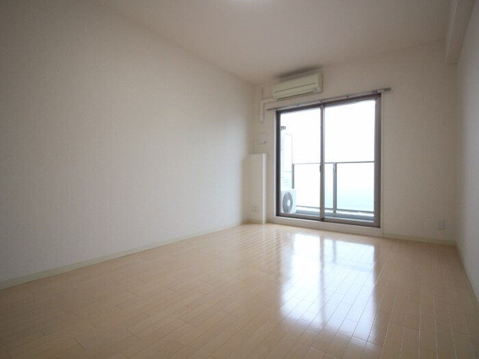 物件内観写真15　(居室)