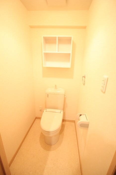 物件内観写真12　(トイレ)