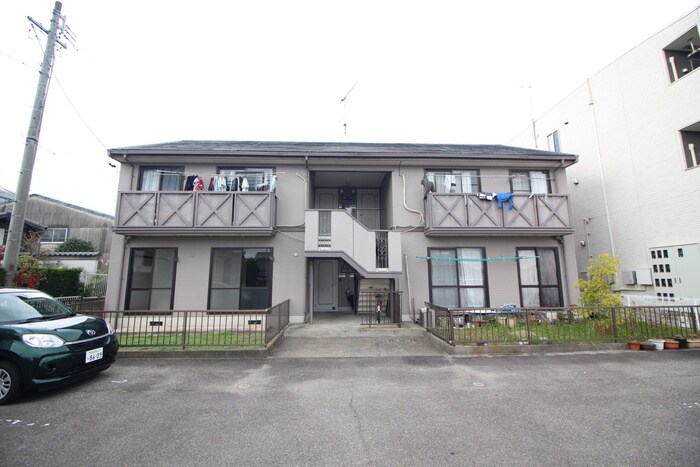 物件外観写真2　(外観写真)