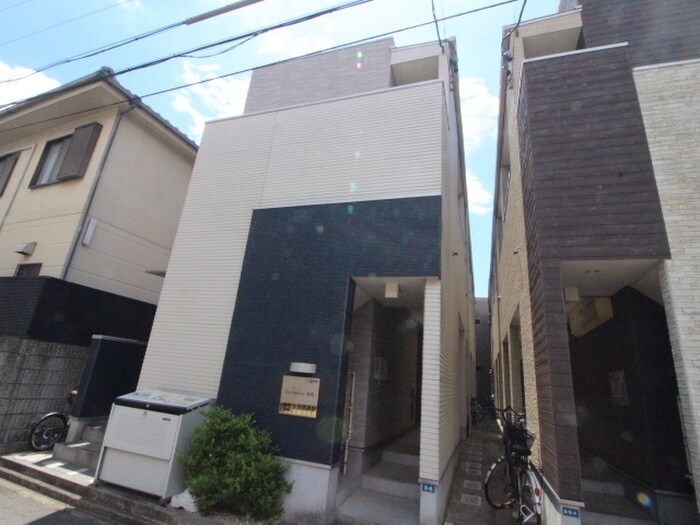 物件外観写真1　(外観写真)