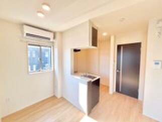 物件内観写真6　(居室)