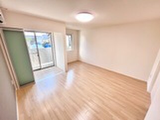 物件内観写真19　(居室)