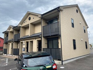 ｱﾝﾌﾟﾙ-ﾙ　ﾘ-ﾌﾞﾙ　ｻｸﾗ-ｼﾞｭ外観写真