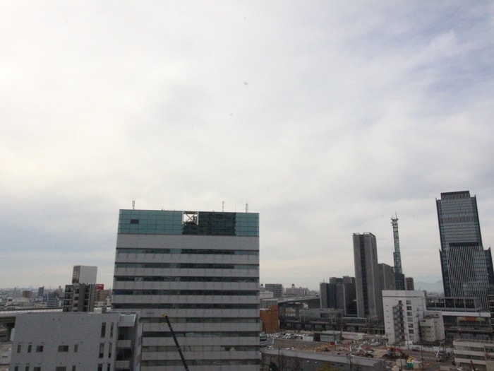 物件内観写真22　(室内からの展望)