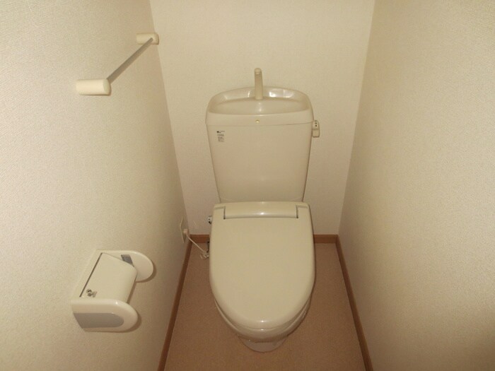 物件内観写真15　(トイレ)