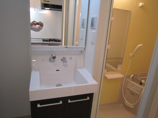 物件内観写真7　(洗面)