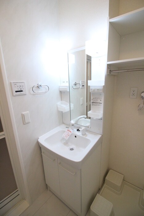 物件内観写真14　(洗面)