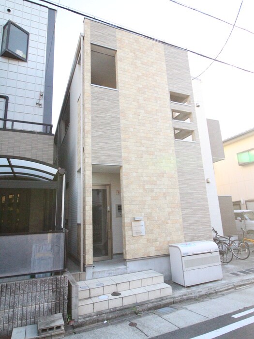 物件外観写真3　(外観写真)