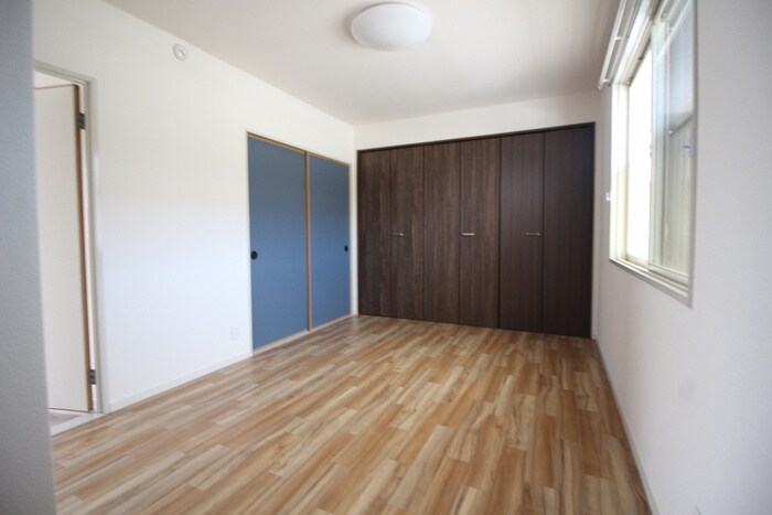 物件内観写真9　(居室)
