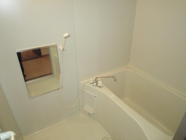 物件内観写真9　(バス／シャワールーム等)