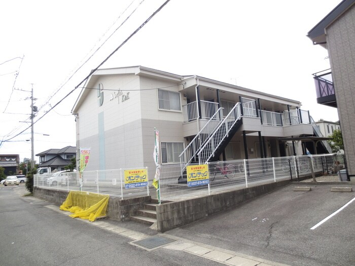 物件外観写真6　(外観写真)