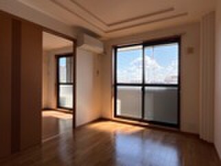 物件内観写真9　(居室)