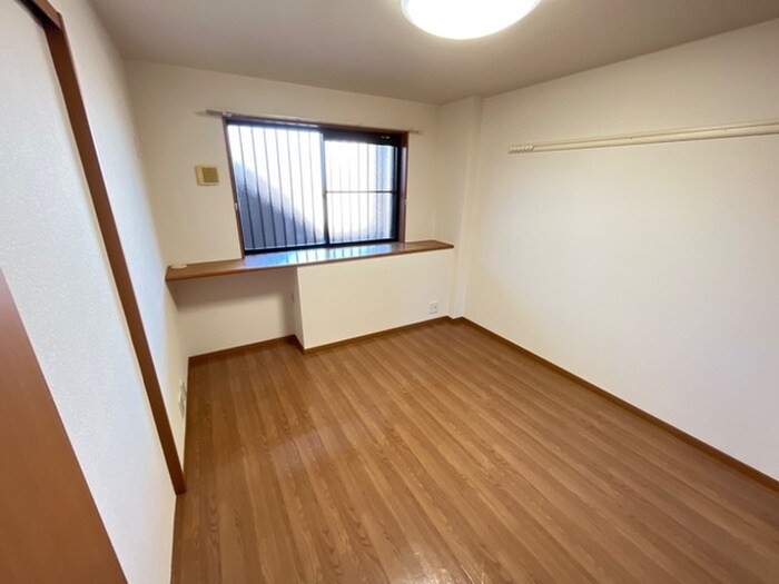 物件内観写真13　(居室)