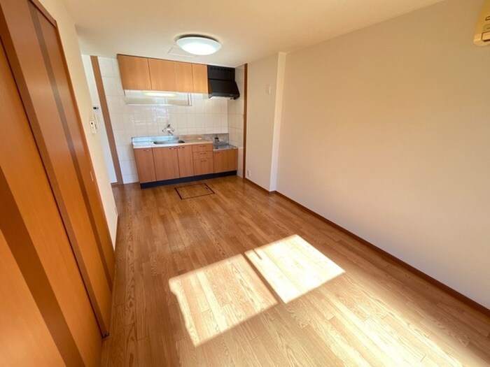 物件内観写真14　(居室)