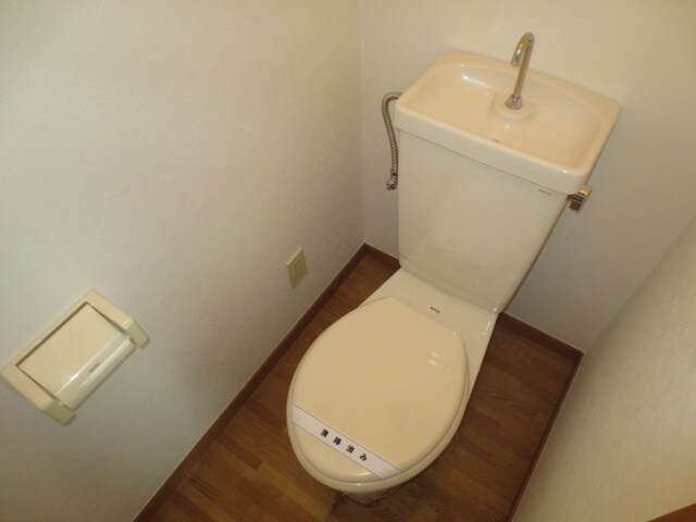 物件内観写真11　(トイレ)