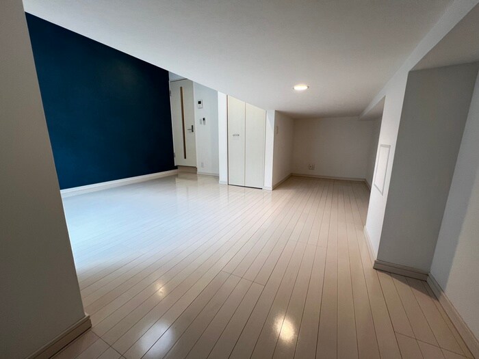 物件内観写真19　(居室)