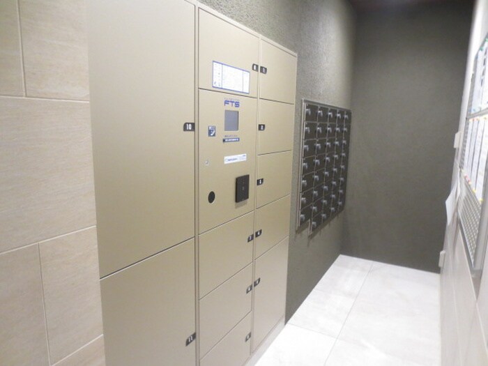 物件外観写真6　(建物設備)