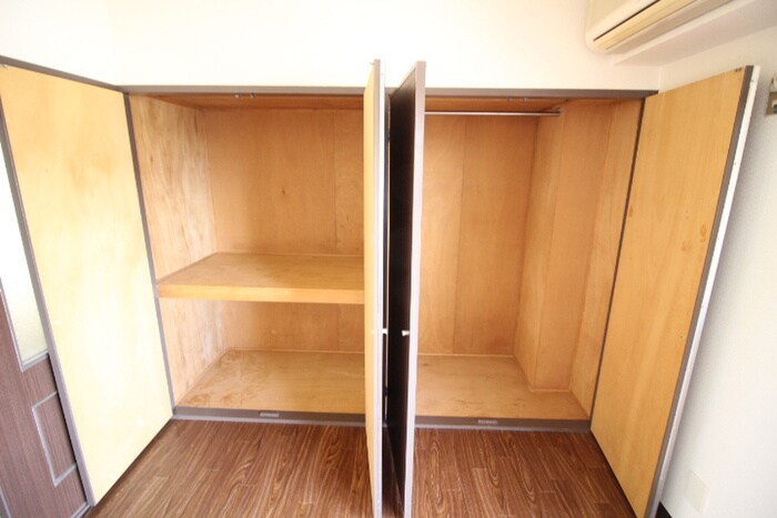 物件内観写真14　(収納)