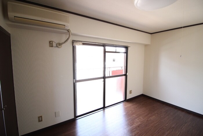 物件内観写真16　(居室)