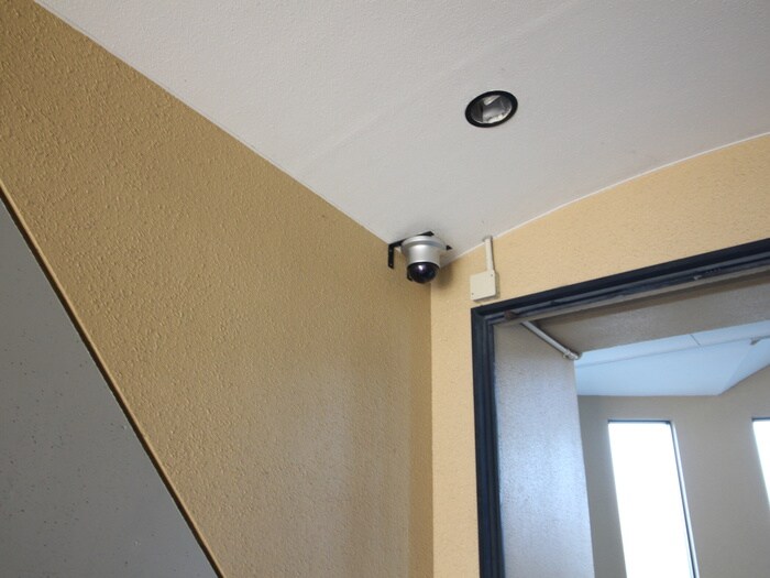 物件外観写真5　(エントランス部分)