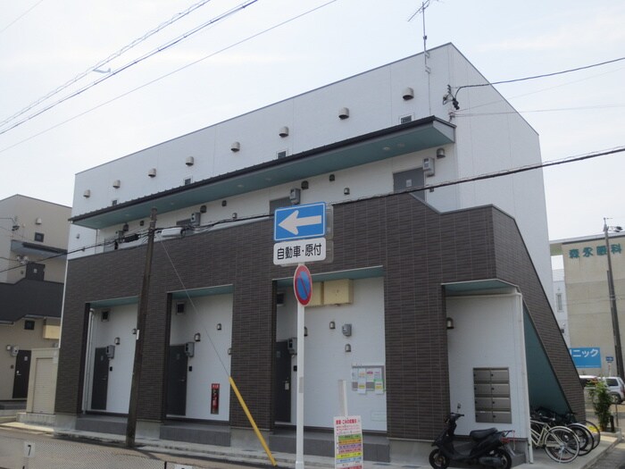 物件外観写真2　(外観写真)