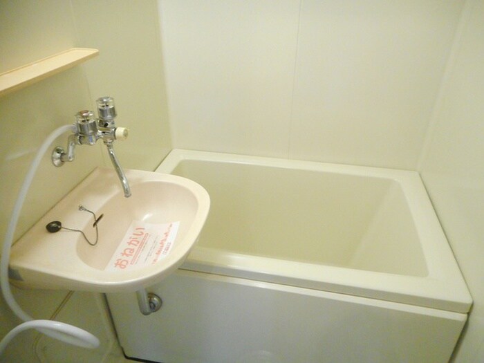 物件内観写真4　(バス／シャワールーム等)
