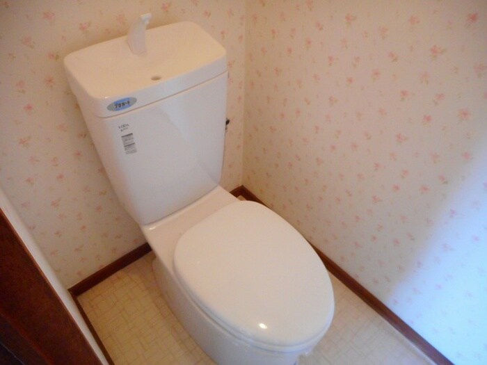 物件内観写真5　(トイレ)