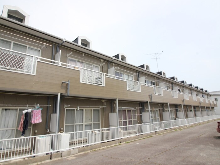 物件外観写真5　(外観写真)