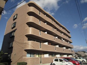 ファミ－ル宮外観写真