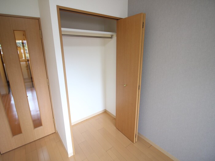 物件内観写真8　(収納)