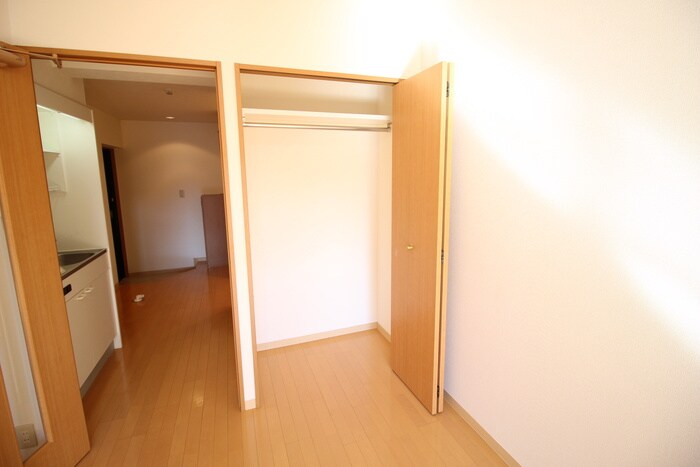 物件内観写真9　(収納)