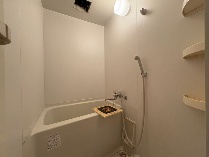 物件内観写真12　(バス／シャワールーム等)