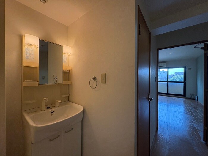 物件内観写真14　(洗面)