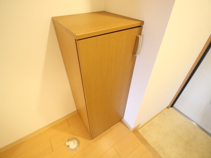 物件内観写真17　(靴箱)