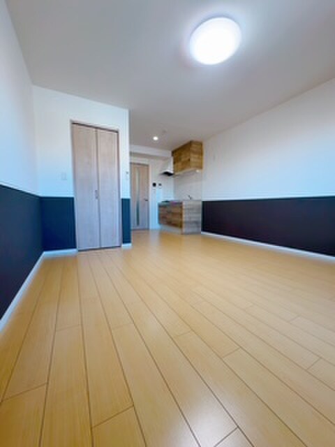 物件内観写真8　(居室)